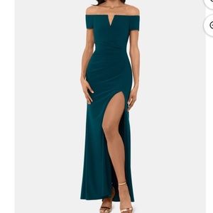 NWT X BY XSCAPE GREEN LONG RUCHED OFF SHOULDER GOWN DRESS 4 PETITE